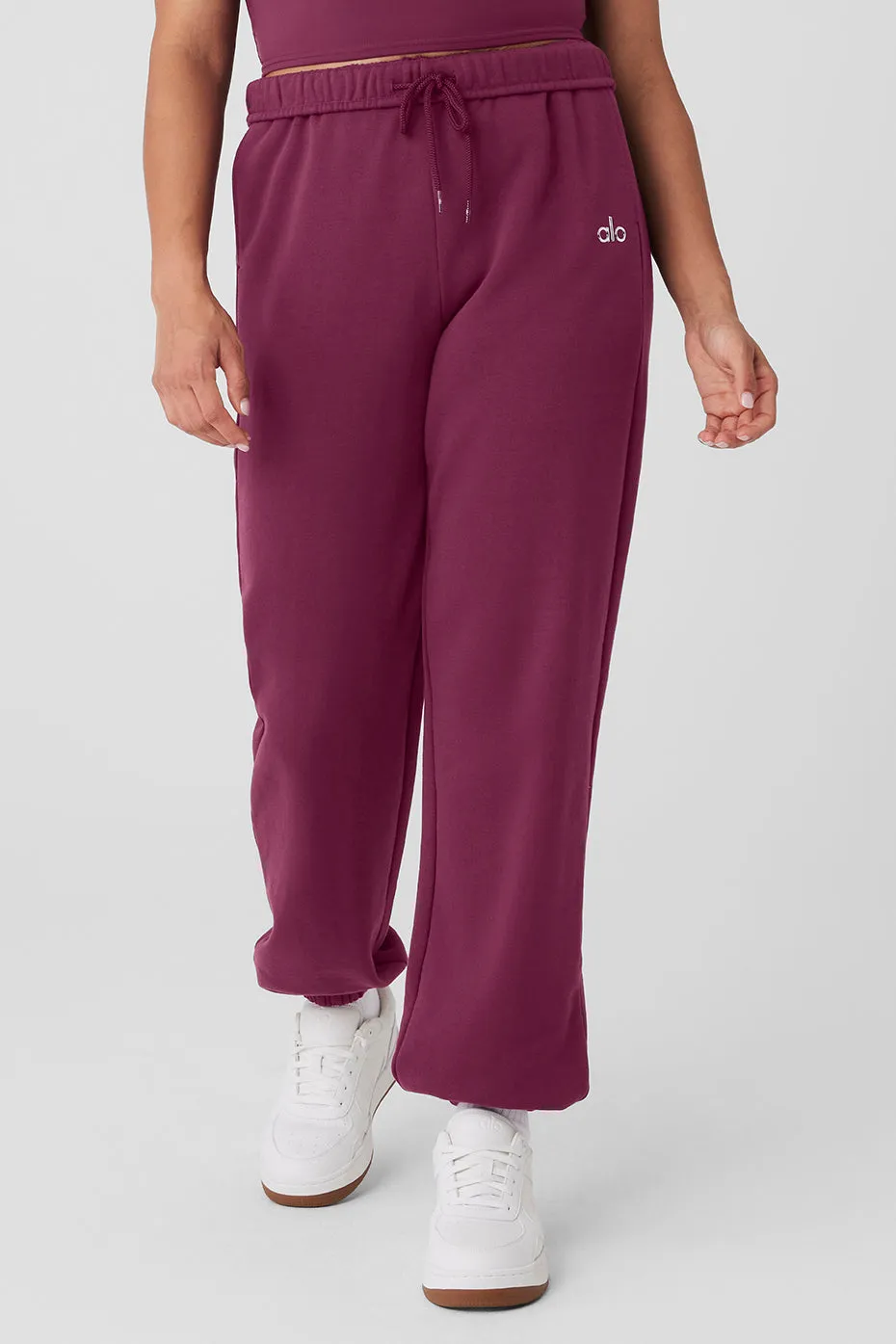 Accolade Sweatpant - Wild Berry