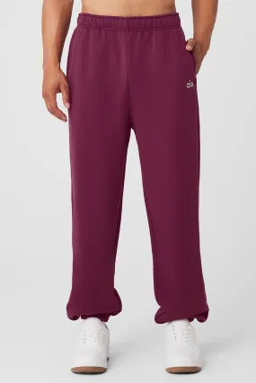 Accolade Sweatpant - Wild Berry