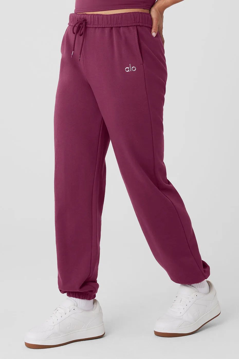 Accolade Sweatpant - Wild Berry